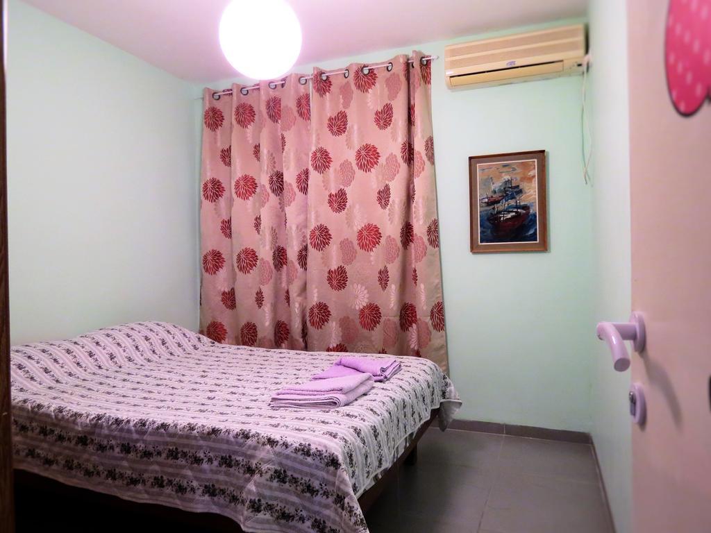 2 Bedroom Apartment In Atlit, Haifa District Exterior photo